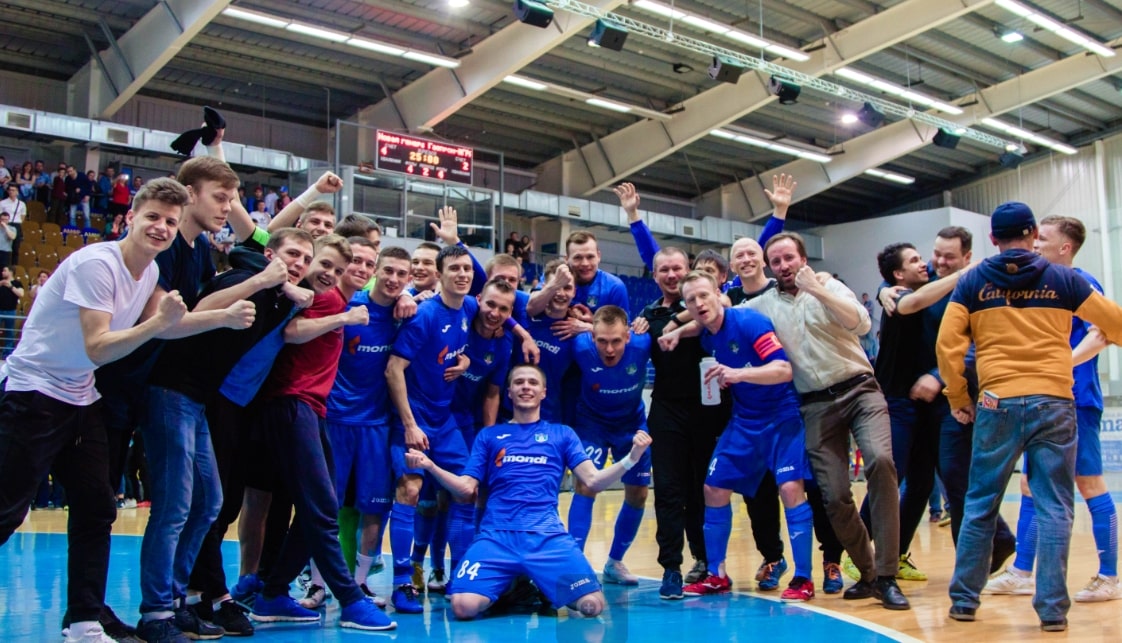 «Новая генерация» сенсационно вышла в полуфинал чемпионата России по мини-футболу